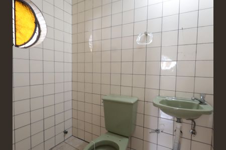 Casa para alugar com 303m², 6 quartos e 3 vagasBanheiro da Suíte 3 - garagem