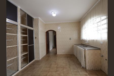 Casa para alugar com 303m², 6 quartos e 3 vagasCozinha