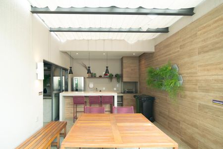 Apartamento à venda com 37m², 2 quartos e sem vagaÁrea comum