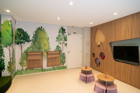 Apartamento à venda com 37m², 2 quartos e sem vagaÁrea comum