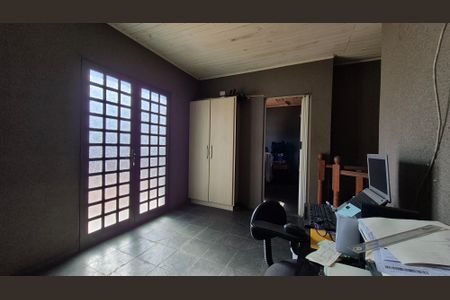 Casa à venda com 254m², 3 quartos e 3 vagasSala 2