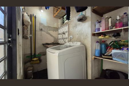 Casa à venda com 254m², 3 quartos e 3 vagasÁrea de Serviço