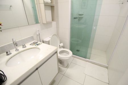 Apartamento para alugar com 69m², 2 quartos e 2 vagasBanheiro da suíte 2