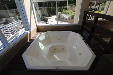 Apartamento para alugar com 69m², 2 quartos e 2 vagasÁrea comum - hidromassagem