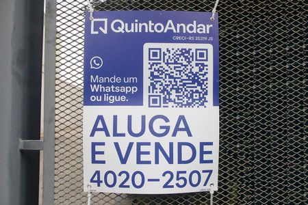 Apartamento à venda com 72m², 2 quartos e 2 vagasPlaquinha