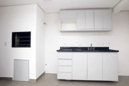 Apartamento à venda com 72m², 2 quartos e 2 vagasCozinha e Área de Serviço