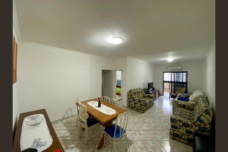 Sala de apartamento para alugar com 3 quartos, 147m² em Guilhermina, Praia Grande