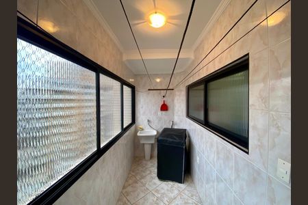 Apartamento para alugar com 147m², 3 quartos e 2 vagas Apartamento para alugar com 147m², 3 quartos e 2 vagasÁrea de Serviço