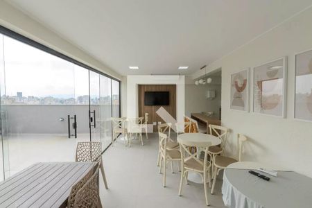 Studio para alugar com 47m², 1 quarto e sem vagaÁrea comum - Salão de festas