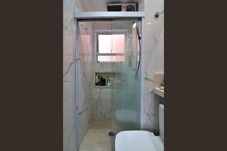 Apartamento à venda com 56m², 2 quartos e 2 vagasBanheiro Social