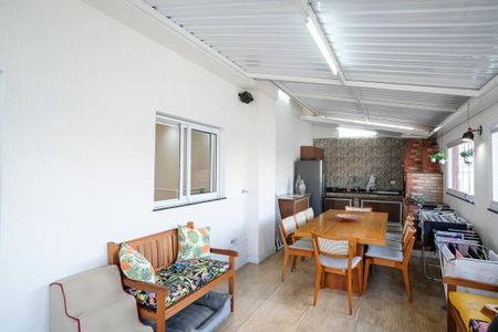 Apartamento à venda com 160m², 2 quartos e 2 vagasVaranda gourmet