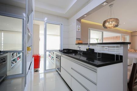 Apartamento à venda com 120m², 3 quartos e 2 vagasCozinha