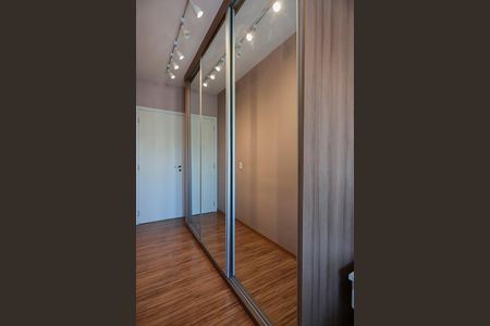 Apartamento à venda com 120m², 3 quartos e 2 vagasCloset da Suíte 1