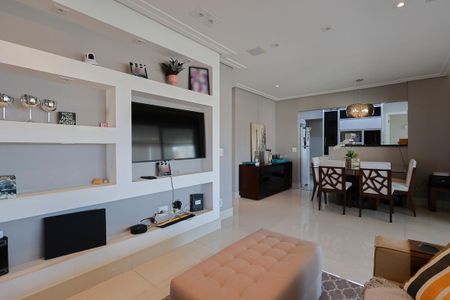 Apartamento à venda com 120m², 3 quartos e 2 vagasSala