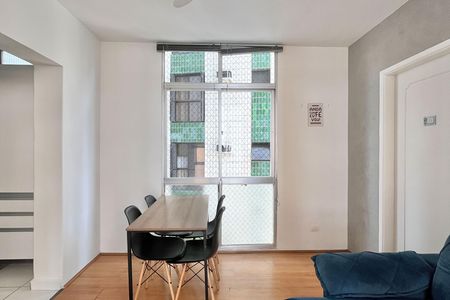 Sala de apartamento para alugar com 1 quarto, 46m² em Boqueirão, Santos