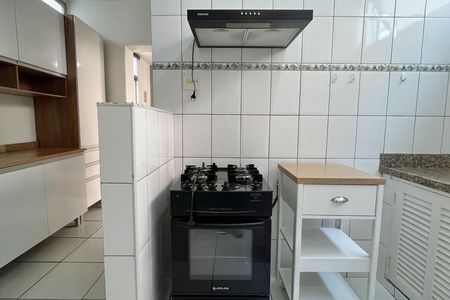 Apartamento para alugar com 46m², 1 quarto e 2 vagas Apartamento para alugar com 46m², 1 quarto e 2 vagasCozinha