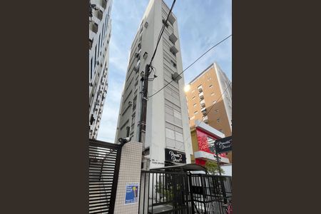 Apartamento para alugar com 46m², 1 quarto e 2 vagas Apartamento para alugar com 46m², 1 quarto e 2 vagasFachada