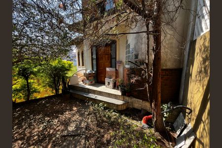 Casa à venda com 190m², 3 quartos e 3 vagasQuintal