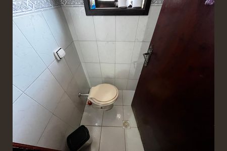 Casa à venda com 190m², 3 quartos e 3 vagasLavabo