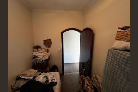 Casa à venda com 190m², 3 quartos e 3 vagasQuarto 2