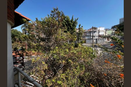 Casa à venda com 190m², 3 quartos e 3 vagasQuarto Suíte Varanda