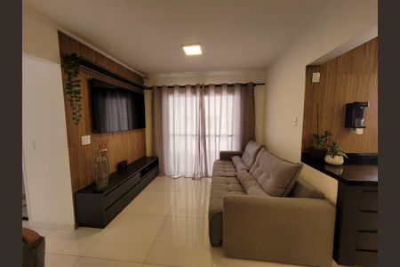 Apartamento à venda com 74m², 3 quartos e 1 vagaSala