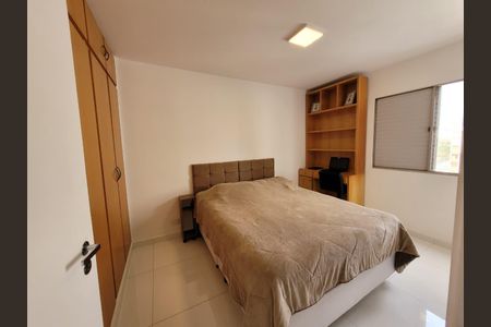 Apartamento à venda com 74m², 3 quartos e 1 vagaQuarto 1