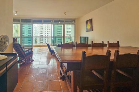 Apartamento para alugar com 130m², 3 quartos e 2 vagasSala