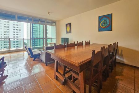 Sala de apartamento para alugar com 3 quartos, 130m² em Centro, Guarujá