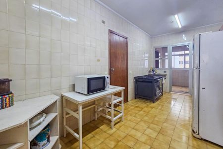 Apartamento para alugar com 130m², 3 quartos e 2 vagasCozinha