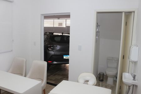 Casa à venda com 210m², 3 quartos e 2 vagasÁrea comum - Salão