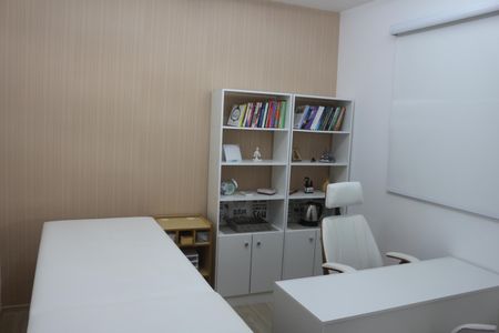 Casa à venda com 210m², 3 quartos e 2 vagasÁrea comum - Salão