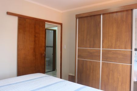 Casa à venda com 210m², 3 quartos e 2 vagasSuíte 