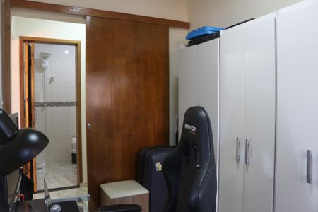 Casa à venda com 210m², 3 quartos e 2 vagasQuarto 1