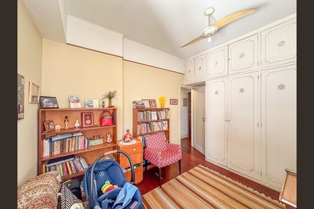 Apartamento à venda com 228m², 4 quartos e 2 vagasSuíte 2