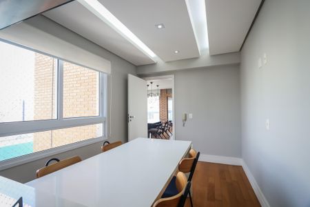 Apartamento à venda com 205m², 3 quartos e 4 vagas Apartamento à venda com 205m², 3 quartos e 4 vagasCopa