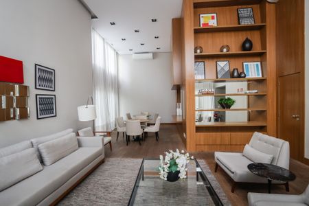 Apartamento à venda com 205m², 3 quartos e 4 vagas Apartamento à venda com 205m², 3 quartos e 4 vagasÁrea comum - Salão de festas