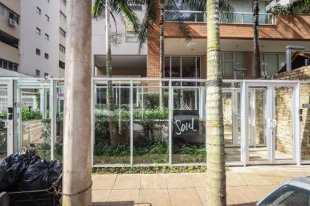 Apartamento à venda com 205m², 3 quartos e 4 vagas Apartamento à venda com 205m², 3 quartos e 4 vagasFachada do Prédio