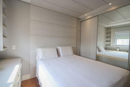 Apartamento à venda com 205m², 3 quartos e 4 vagas Apartamento à venda com 205m², 3 quartos e 4 vagasSuite 2