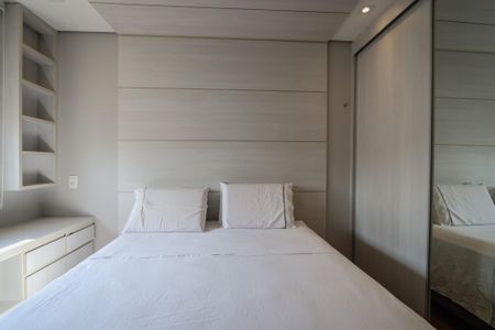 Apartamento à venda com 205m², 3 quartos e 4 vagas Apartamento à venda com 205m², 3 quartos e 4 vagasSuite 2