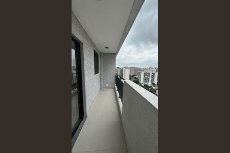 Apartamento à venda com 44m², 2 quartos e sem vagaVaranda