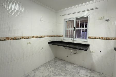 Cozinha de casa para alugar com 2 quartos, 59m² em Vila Antartica, Praia Grande