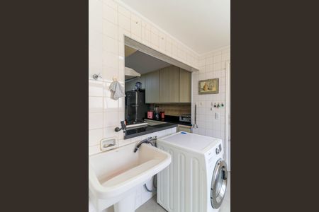 Apartamento à venda com 96m², 2 quartos e 2 vagas Apartamento à venda com 96m², 2 quartos e 2 vagasÁrea de Serviço