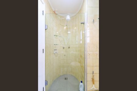 Apartamento à venda com 96m², 2 quartos e 2 vagas Apartamento à venda com 96m², 2 quartos e 2 vagasBanheiro da Suíte