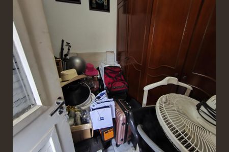 Apartamento à venda com 97m², 2 quartos e 1 vaga Apartamento à venda com 97m², 2 quartos e 1 vagaQuarto de Serviço