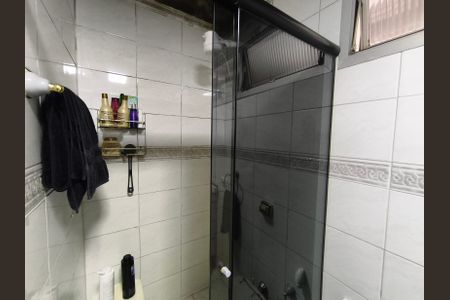 Apartamento à venda com 97m², 2 quartos e 1 vaga Apartamento à venda com 97m², 2 quartos e 1 vagaBanheiro