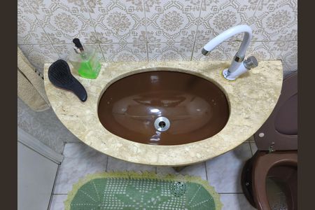 Apartamento à venda com 97m², 2 quartos e 1 vaga Apartamento à venda com 97m², 2 quartos e 1 vagaLavabo