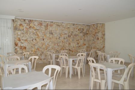 Apartamento à venda com 97m², 2 quartos e 1 vagaÁrea comum - Salão de festas