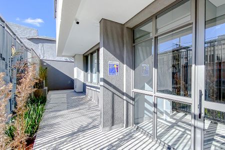 Apartamento para alugar com 32m², 1 quarto e sem vaga Apartamento para alugar com 32m², 1 quarto e sem vagaÁrea comum - Plaquinha