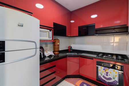 Casa de condomínio à venda com 62m², 2 quartos e 1 vaga Casa de condomínio à venda com 62m², 2 quartos e 1 vagaCozinha